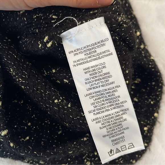 Brand : Calvin Klein black with gold speckled thread sweater polymers blend NWT - Picture 7 of 9